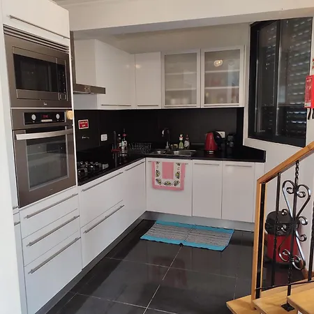 Delfina's House * Machico (Madeira)